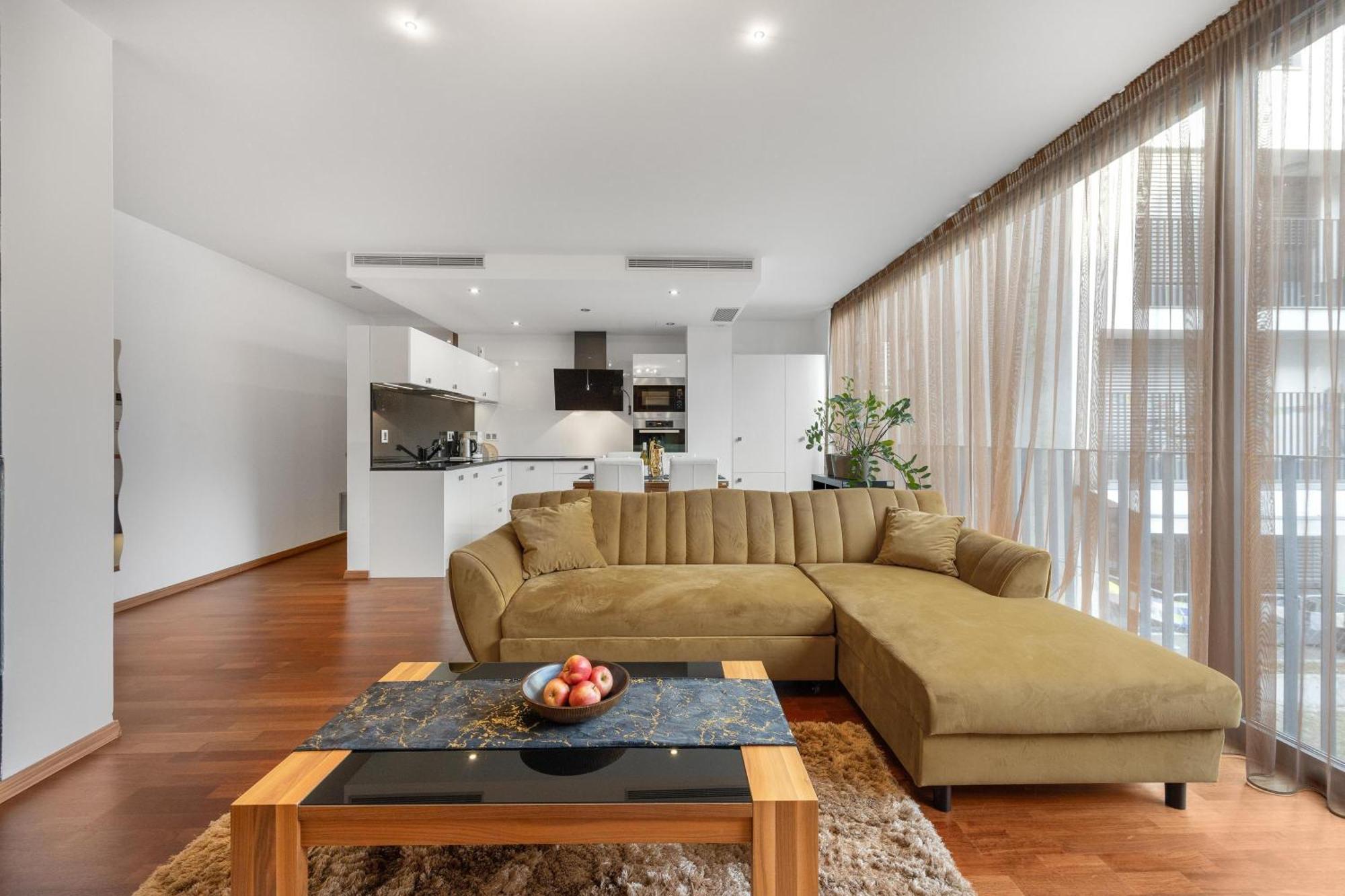 Revon Business Apartment 50 Dunajska Bratysława Zewnętrze zdjęcie