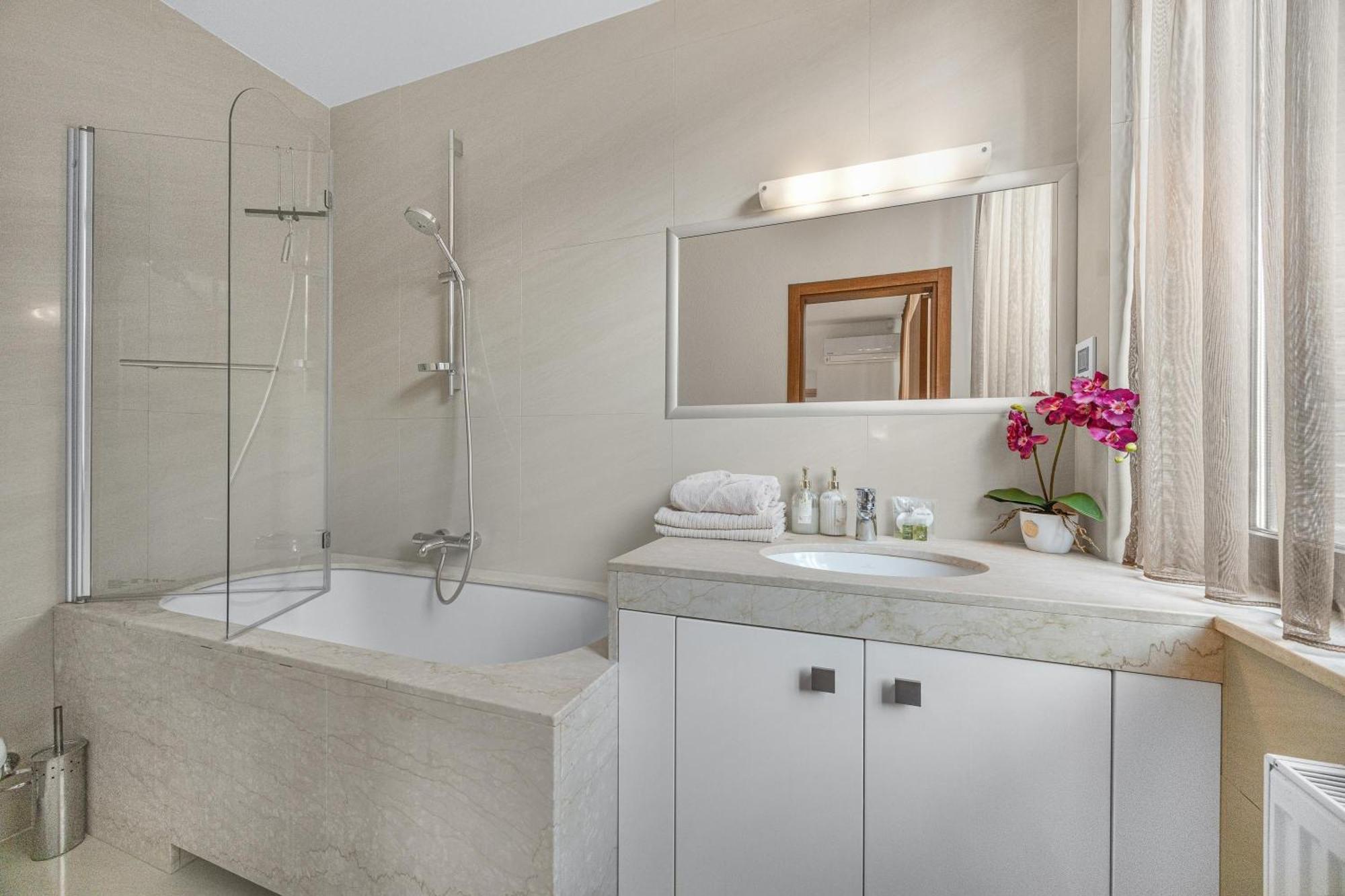 Revon Business Apartment 50 Dunajska Bratysława Zewnętrze zdjęcie