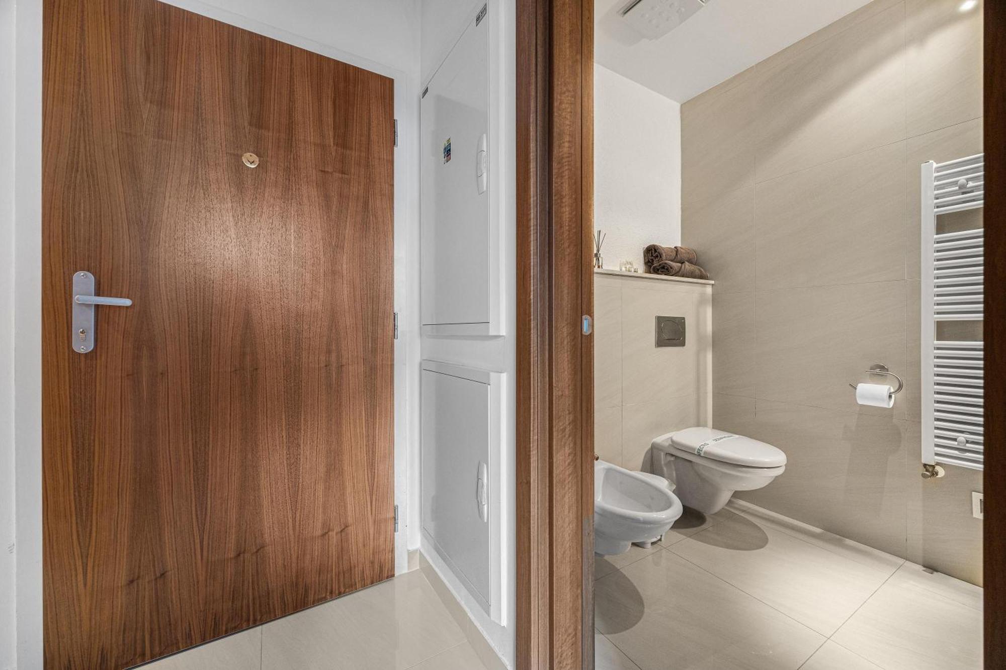 Revon Business Apartment 50 Dunajska Bratysława Zewnętrze zdjęcie