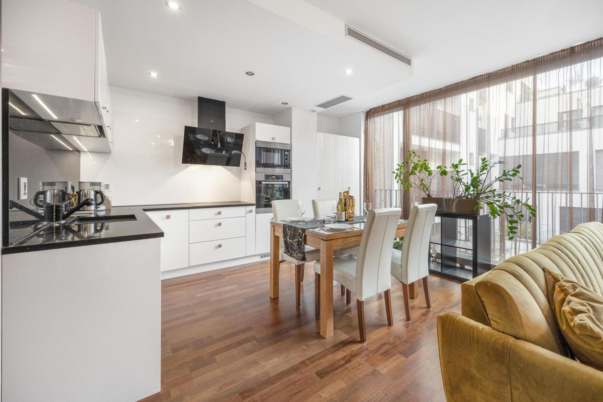 Revon Business Apartment 50 Dunajska Bratysława Zewnętrze zdjęcie